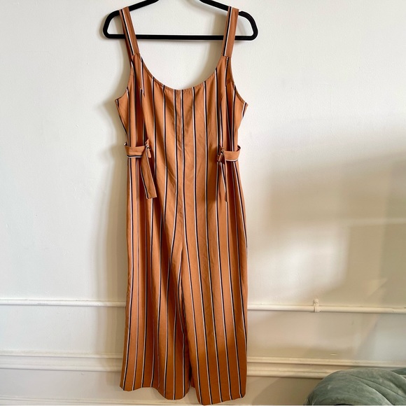 Striped Side Buckle Wide Leg Jumpsuit - Picture 2 of 8